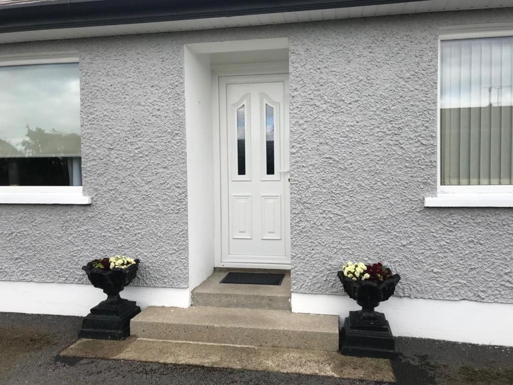 Kilkeel Bungalow - The Perfect Place To Stay Екстер'єр фото